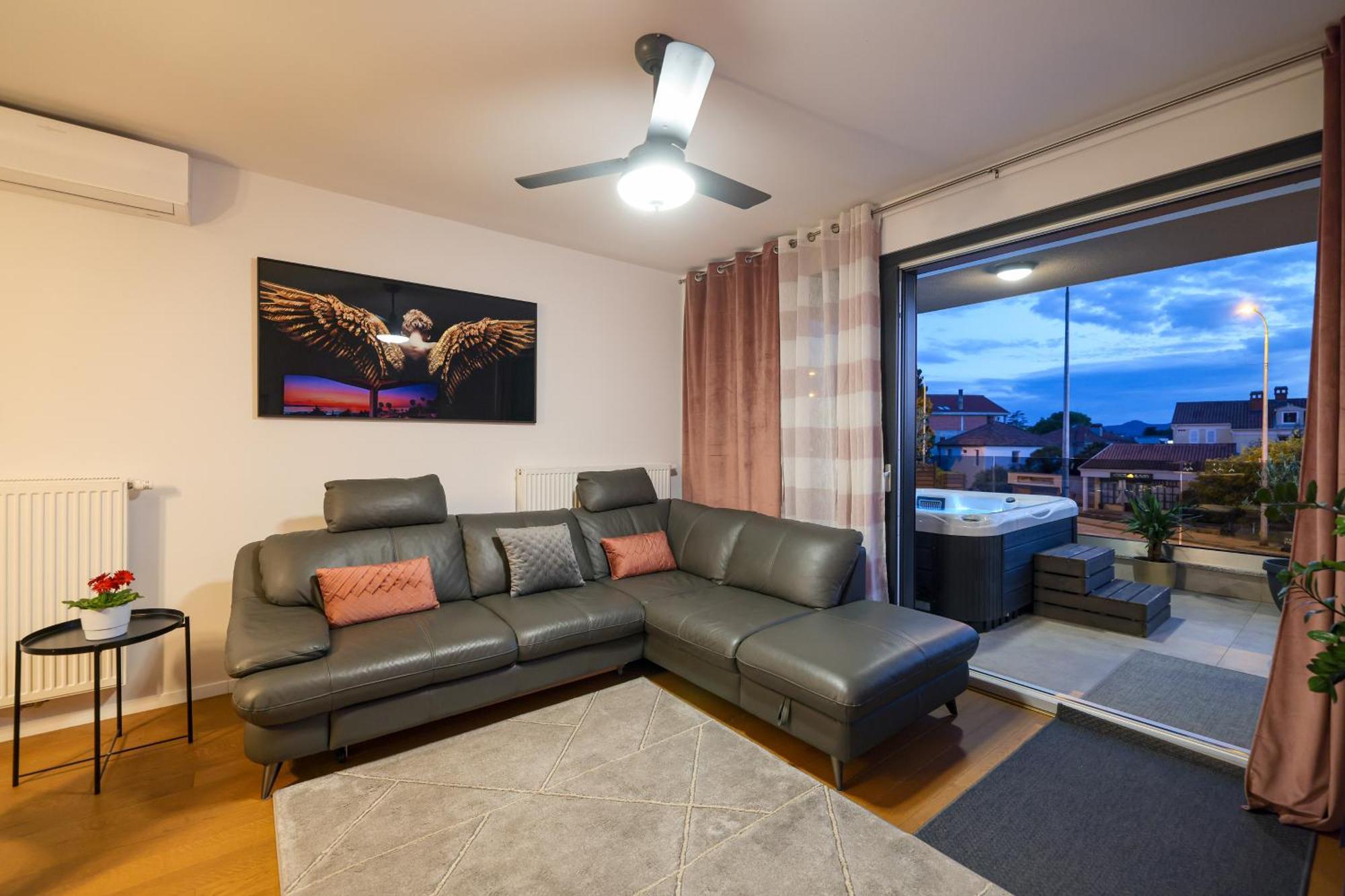 Luma Luxury Apartment With Jacuzzi Задар Екстер'єр фото